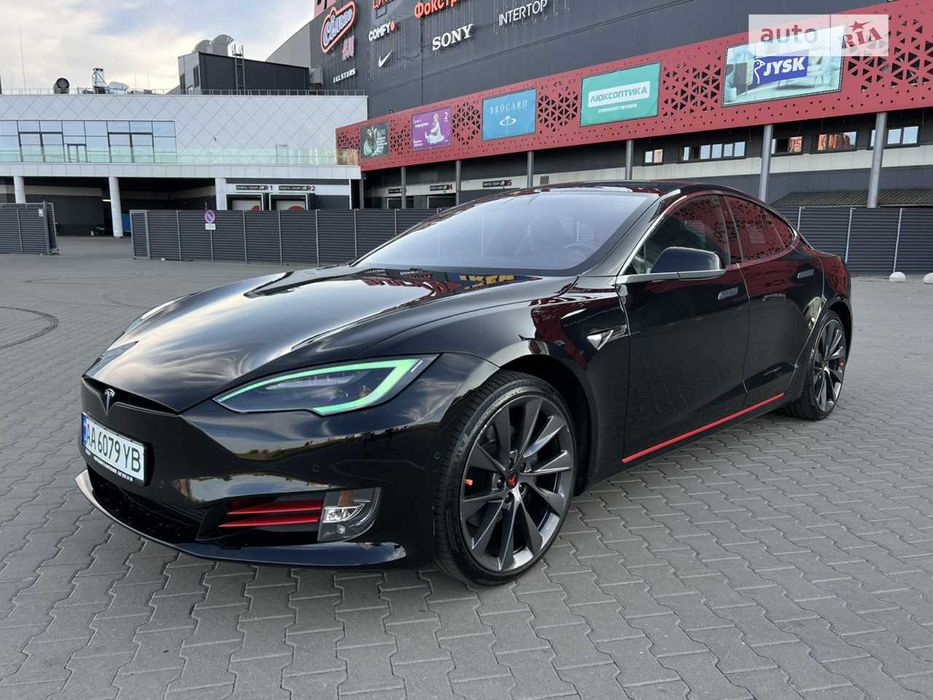 Продам Tesla Model S 100D Long Range Plus , 2020, в рассрочку