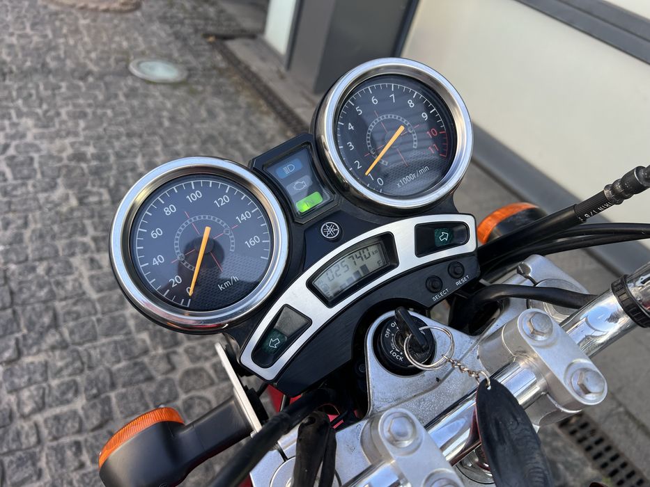 Проам мотоцикл Yamaha YBR250