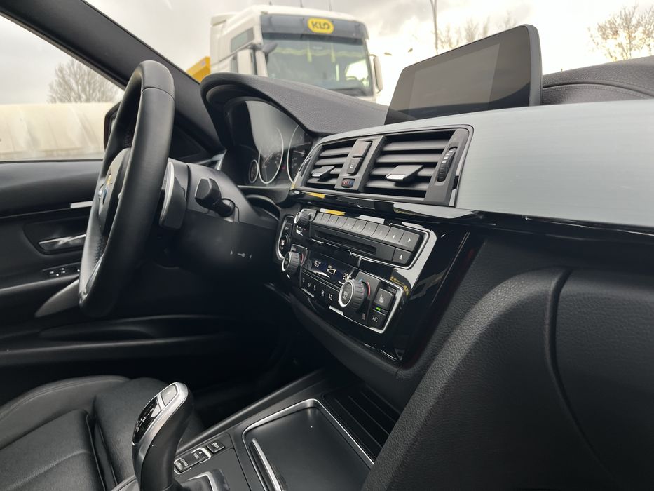 BMW 330 xDrive 134т.км.