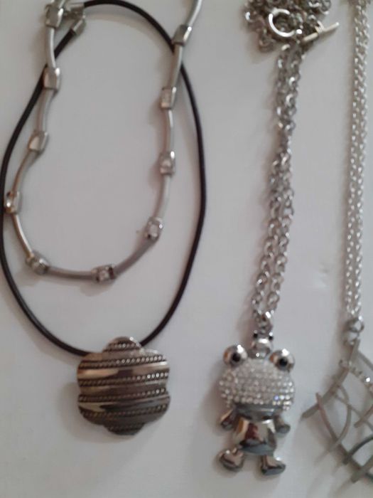 Lote conjunto de bijuterias 40 peças