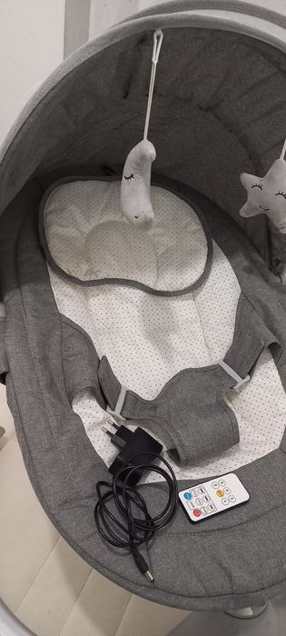 Espreguiçadeira elétrica de bebé