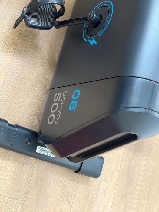 Bicicleta Estática DOMYOS Bike 500 Autoalimentada Bluetooth
