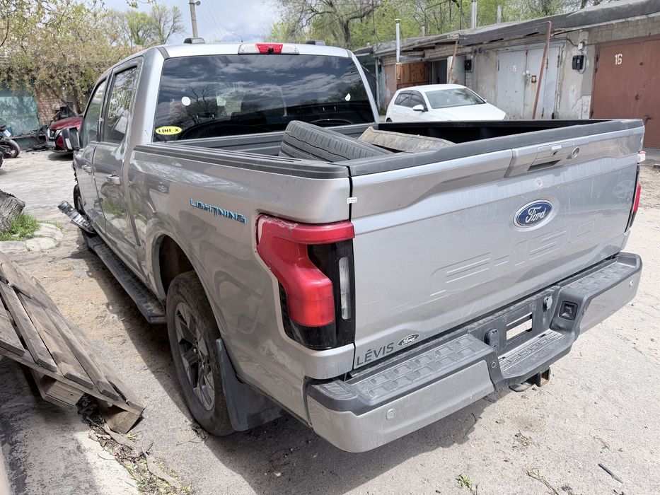 Продам Ford f-150 ligting 2023
