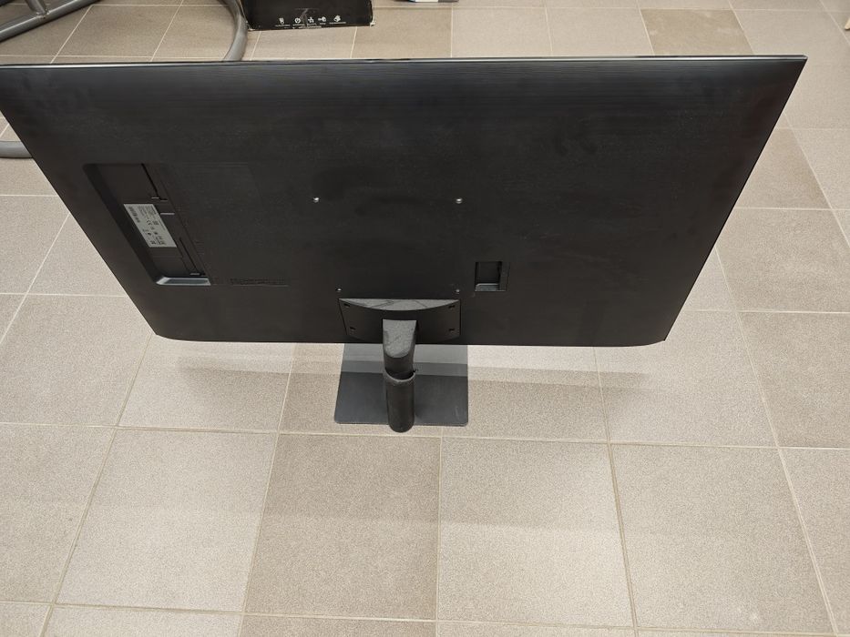 Monitor / TV 4K Samsung 43 cale m7 usb c