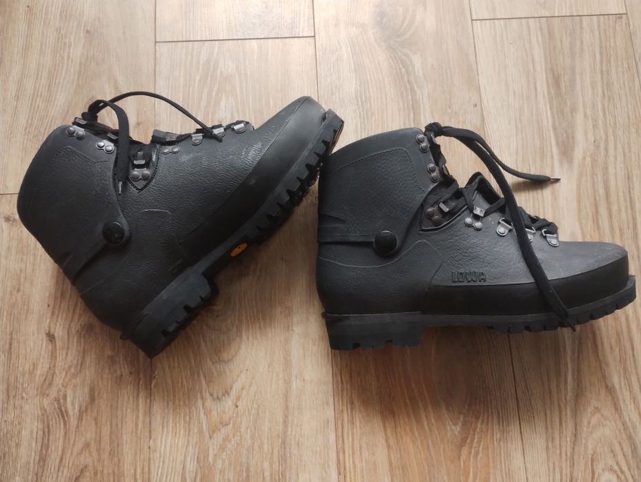 Lowa 43 buty skorupy wojskowe wysokogórskie