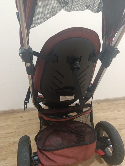 Триколісний велосипед CROSSER з батьківською ручкою