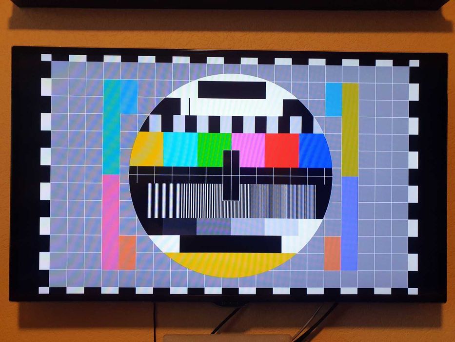 TV Samsung UE46ES6570S Ful HD bez podstawy  3D