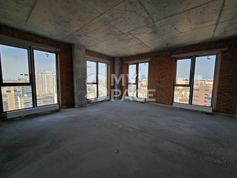 Продаж видової 3-кімнатної квартири | RESIDENT Concept House | 260 м² | вул. Володимирська, 86А