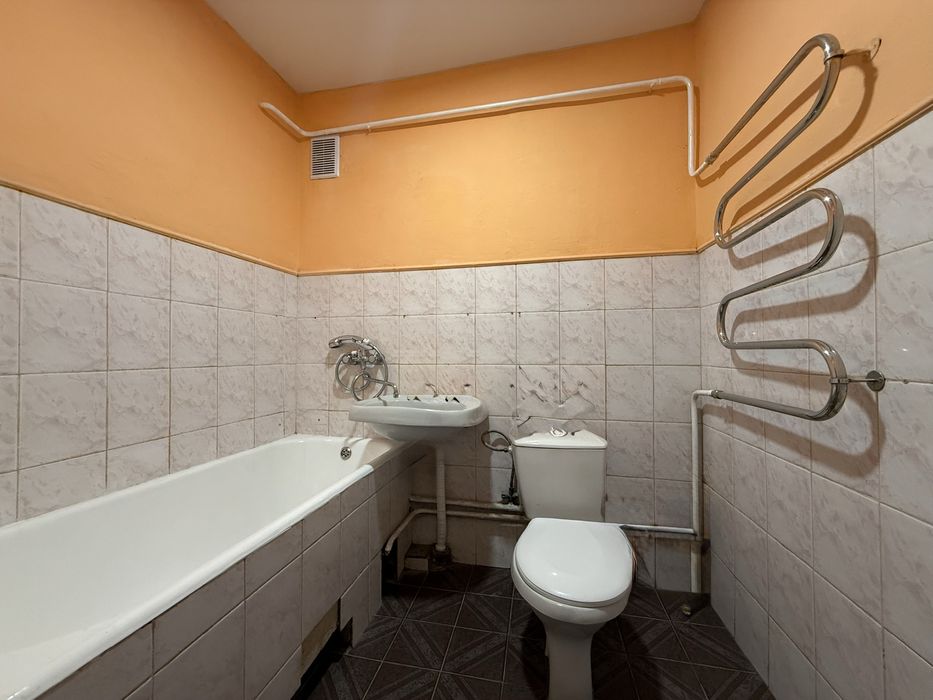 Квартира з ремонтом готова до заселення