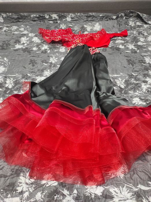 Продам костюм для танців- 1800 грн