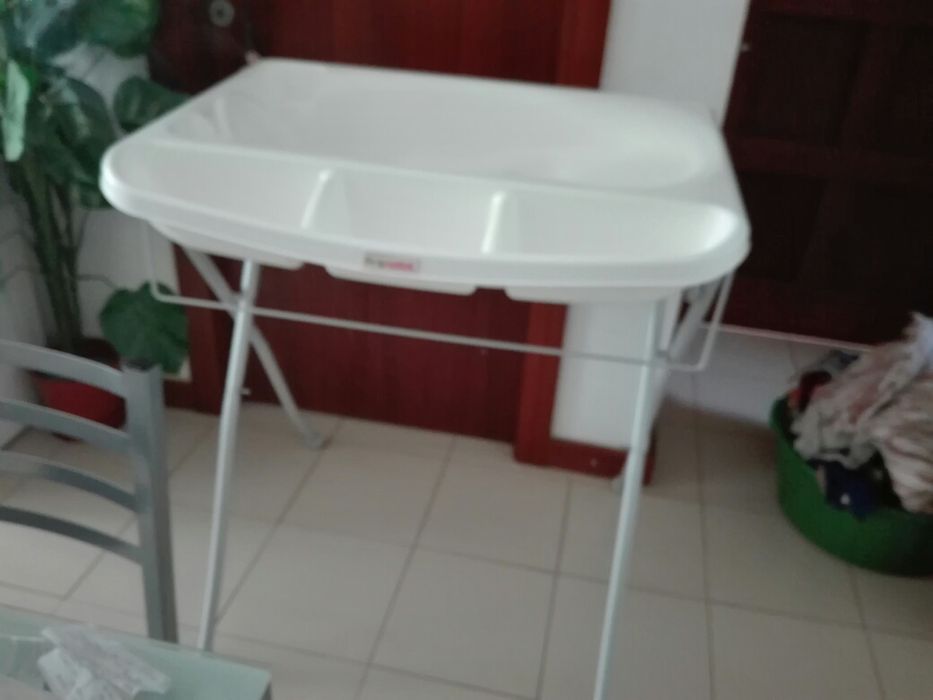 Banhira com suporte pré natal