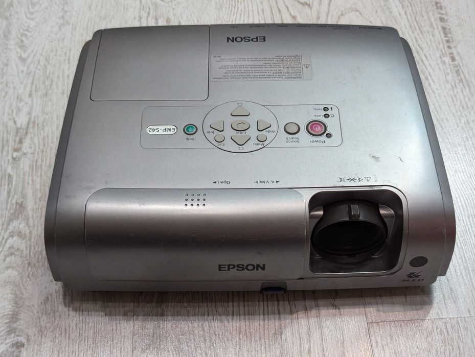 3LCD Проектор Epson EMP-S42