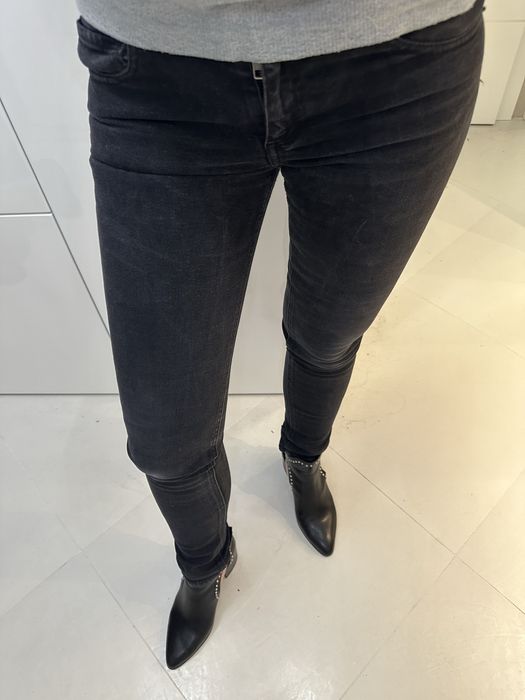 Spodnie jeansowe