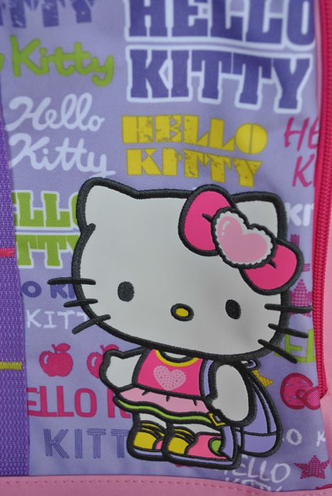 Рюкзак Hello Kitty на колесах