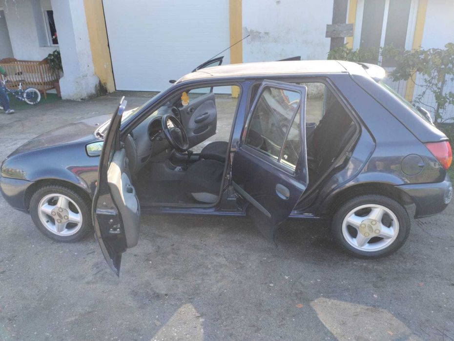 Vendo Ford Fiesta em bom estado