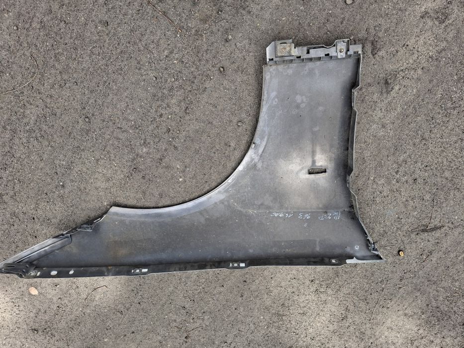 Błotnik lewy BMW 3 E92 E93 Coupe 06 do 13 Łódzkie