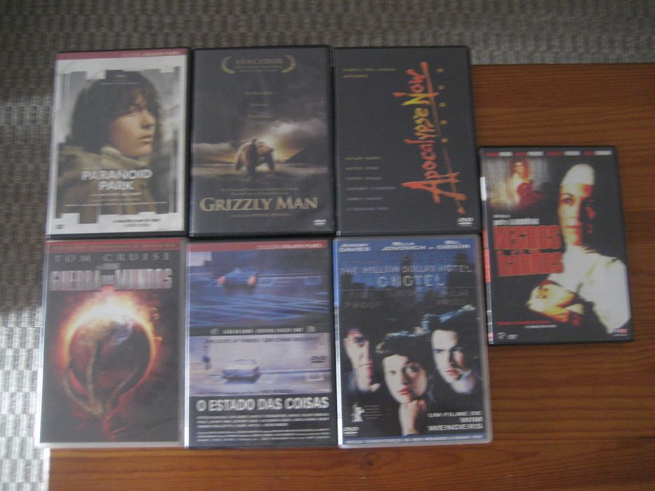 Dezenas de DVDs de filmes de todos os géneros (P-Z)
