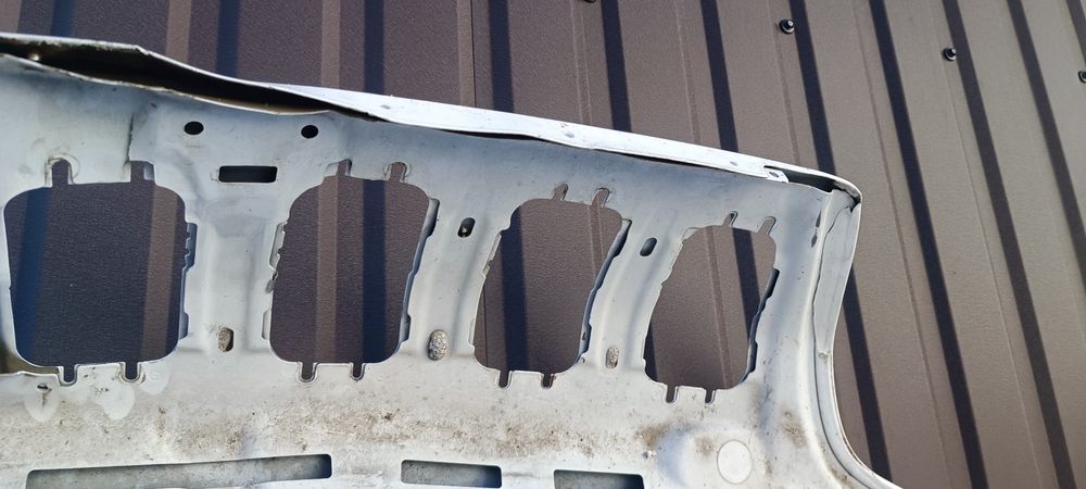 Капот Jeep cherokee kl 19+