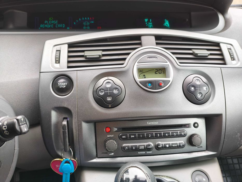 Renault Grand Scenic 2.0 benzyna, 2005 r. – 7 miejsc – 198 000 km