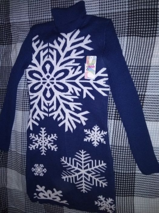 Продам вязаное платье