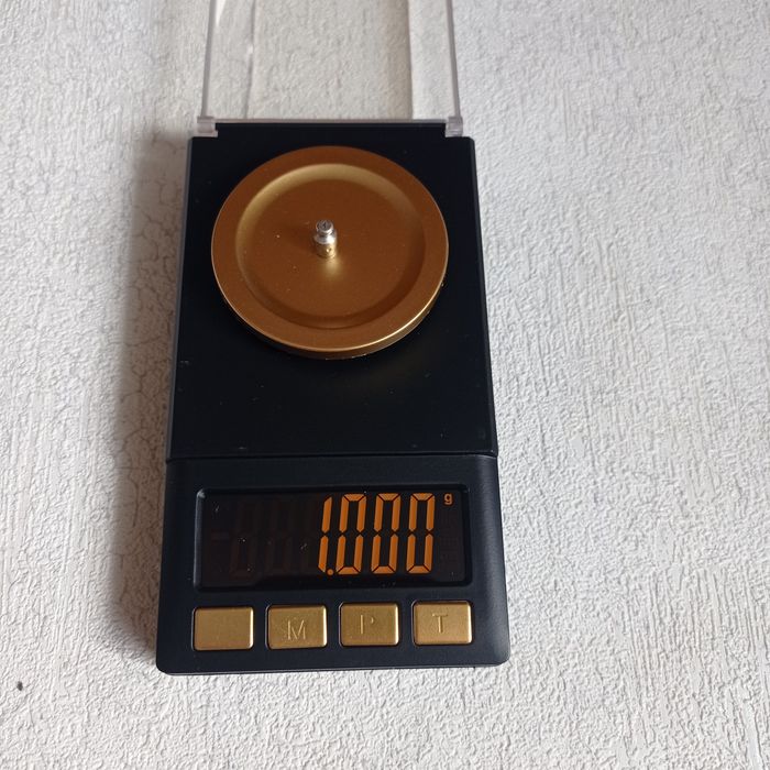 Ваги ювелірні точність 0.001 до 50 грамм