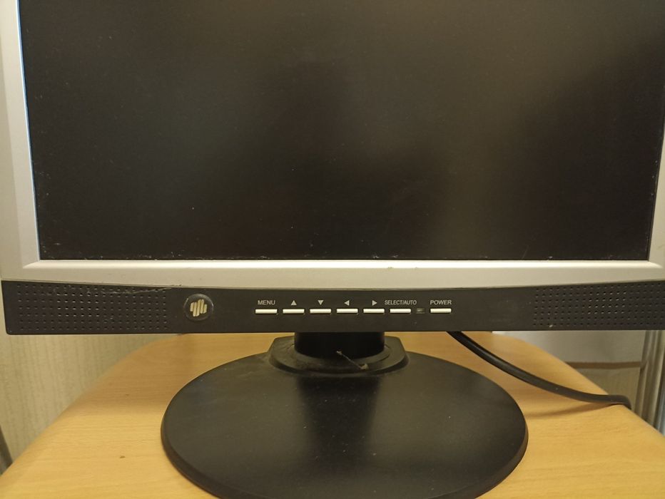 Монітор з динаміками