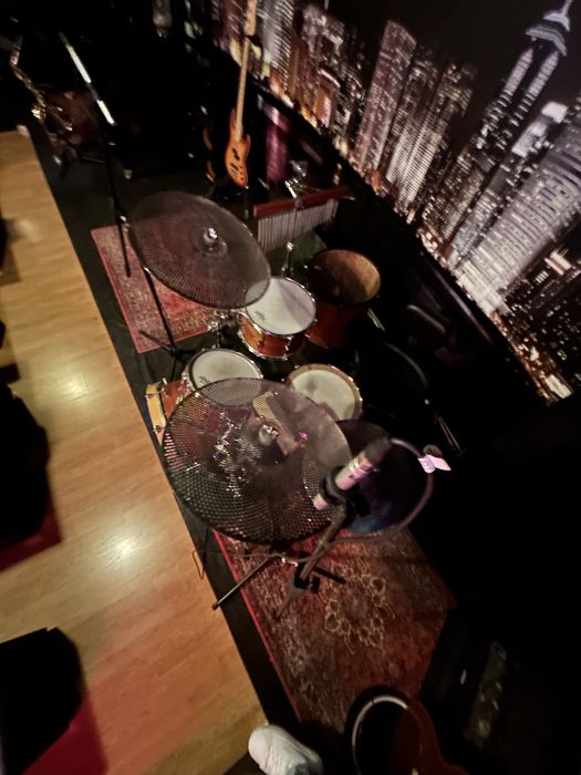 Bateria groove it up custom, com hardware, pratos silent ou groove