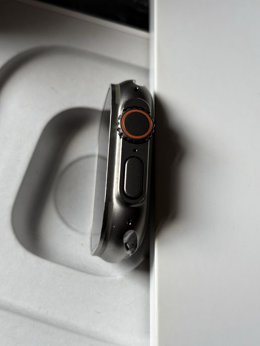Apple Watch Ultra 1 gen A2684 49 mm Tytanowy