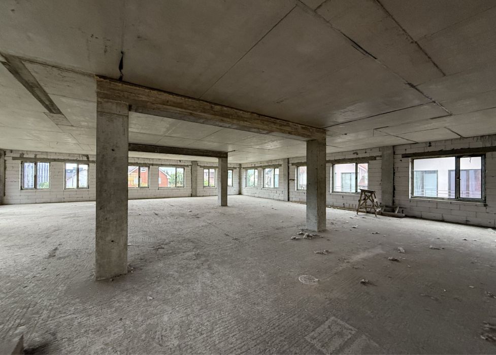 Здам в оренду приміщення 2000м.кв. (можна поверхами), Дорошенка 9