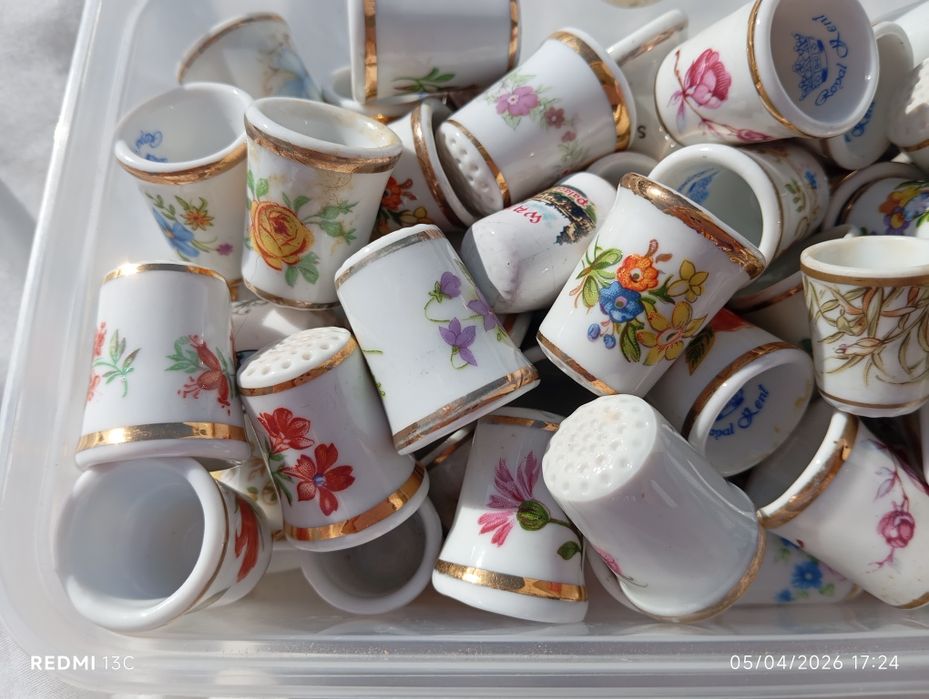 Dedais porcelana vários 2 EUR cada