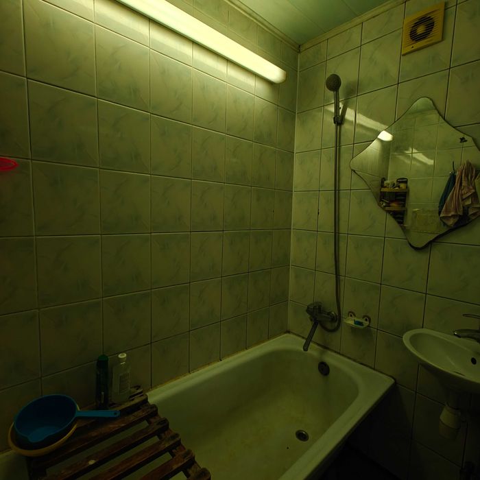 Продаються два будинки на селищі Котовського