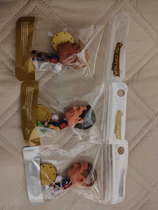 Zestaw 3x figurki piłkarzy Lewandowski/Yamal/Raphinha - Wysyłka Gratis