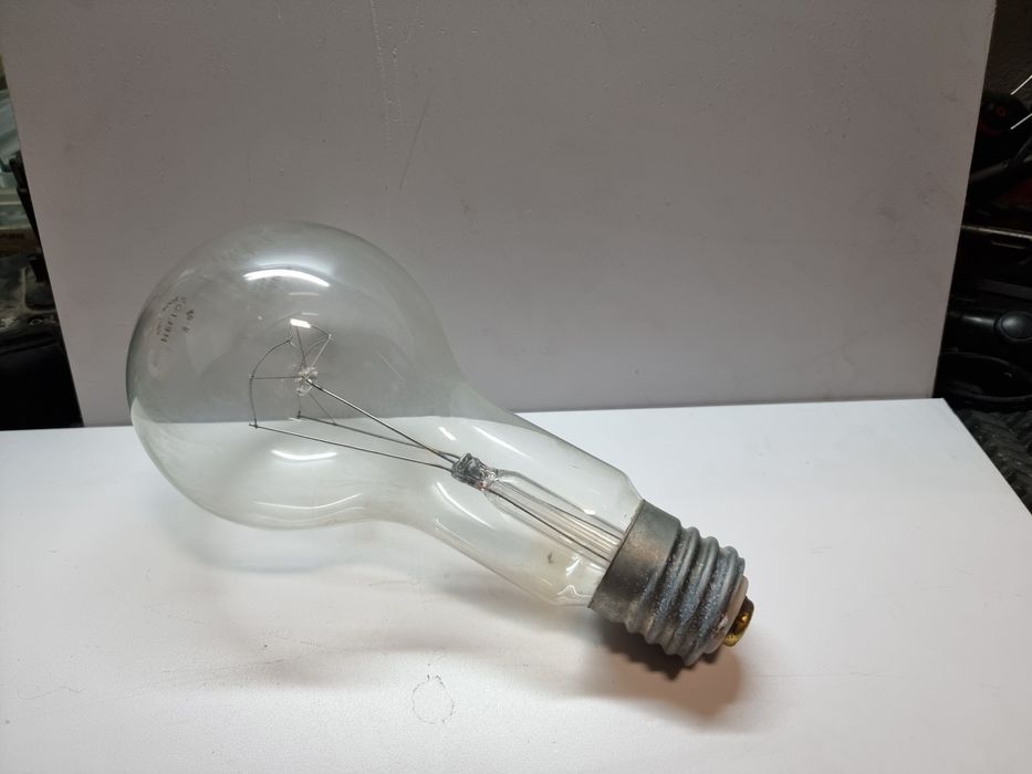 Żarówka Helios 300W e40 duży gwint