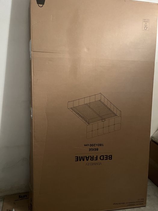 Estrutura de cama JYSK VEMMELEV arrumação 180x200 tecido bege