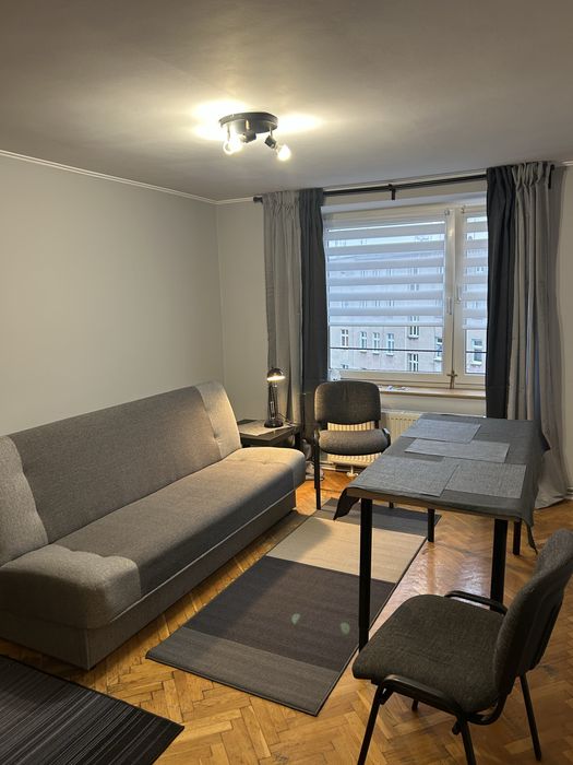 Wynajmę dwupokojowe mieszkanie z nyżą w centrum Wrocławia