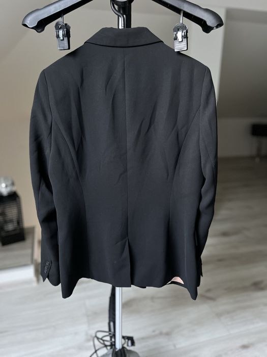 Elegancka czarna marynarka basic L Papaya