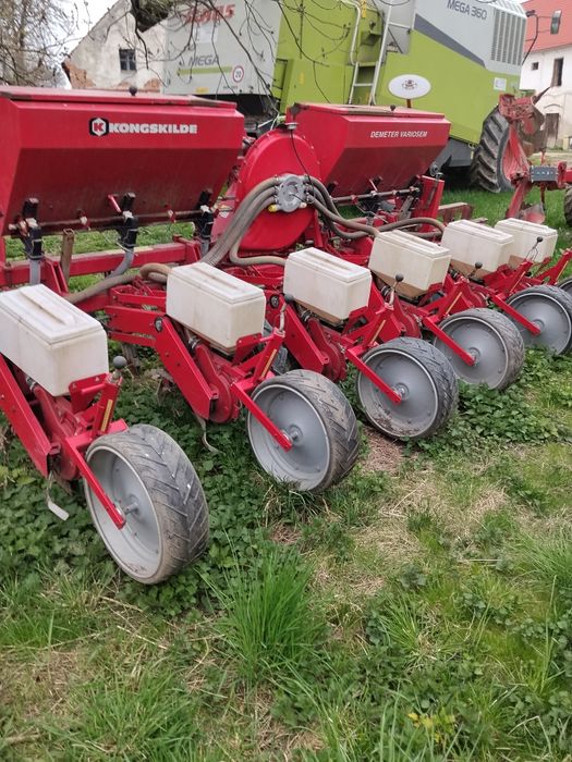 Siewniki do kukurydzy 4-6rzędowe