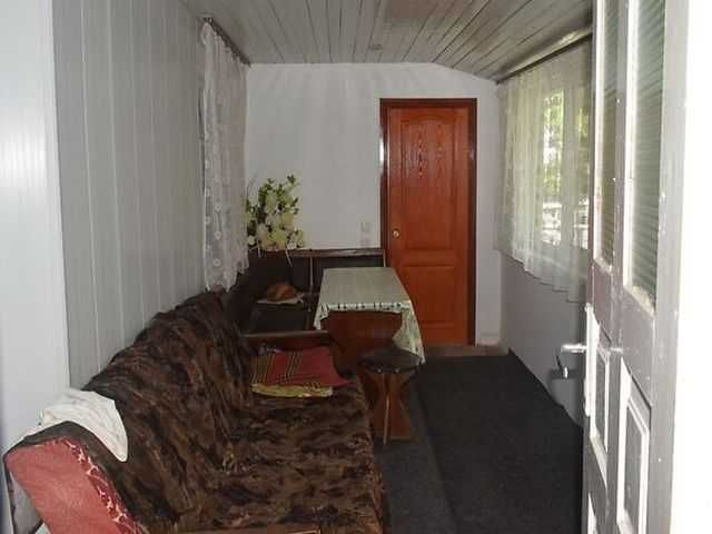 Продається добротний будинок за містом!