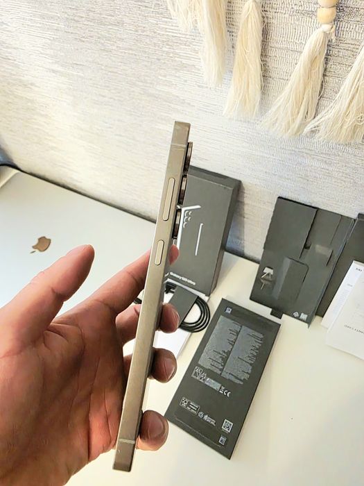 Samsung S25 Ultra - 12/256, 6.9", Глобал, 2 сім+Есім/ чек та гарантія!