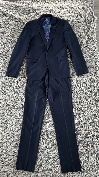 Garnitur granatowy  48/176 studniówka