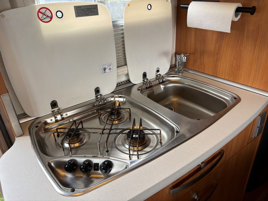 Autocaravana Hymer Exsis-i EX 644 com 6 cintos