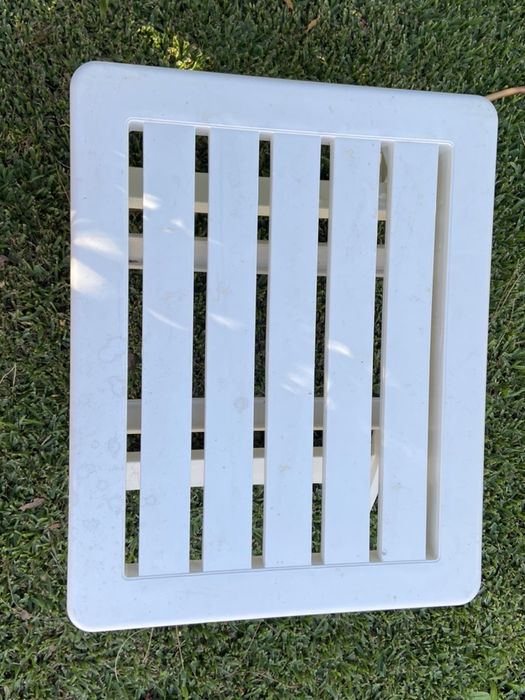 Mesa de Apoio Jardim