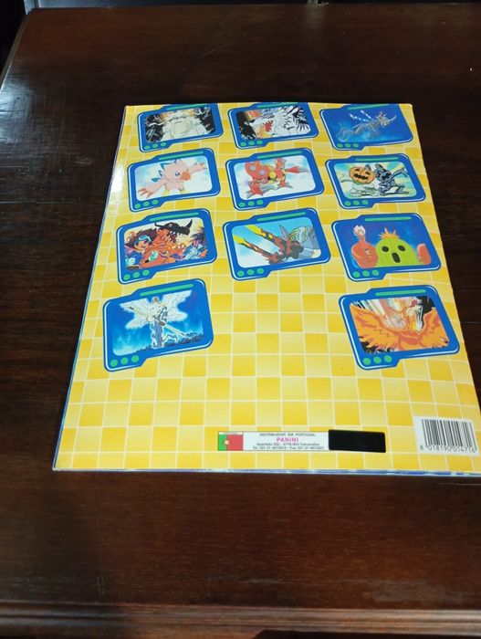 Caderneta Digimon Panini (Ano 2000) – Quase Completa (Faltam 20 Cromos)