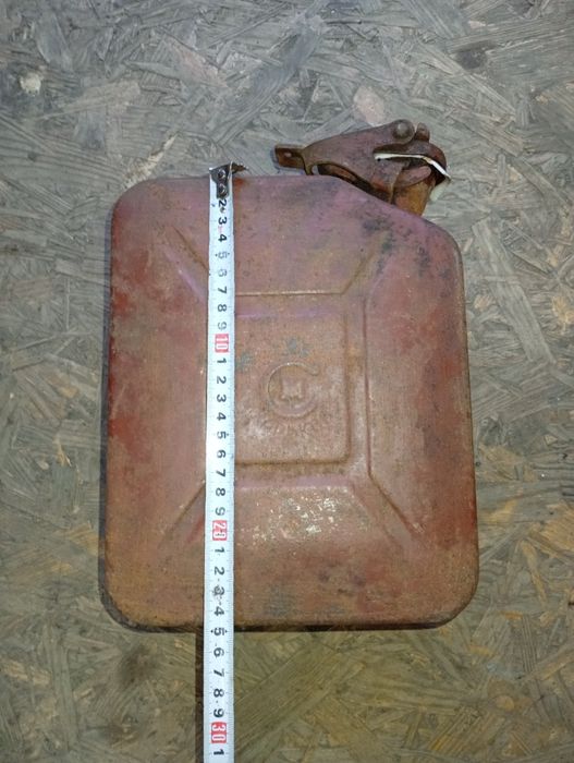 Каністра 5 л. Канистра 5 л.