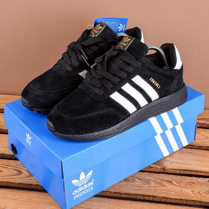 (1806) Кросівки Adidas Iniki замшеві чорні (з 36 по 44) адідас