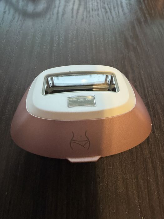 Depilator laserowy Philips Lumea 9900 IPL BRI977/00