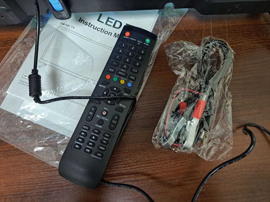 Телевизор SlimTV+T2 24 дюйма 12/220V FULL HD/USB/HDMI LED телевізор