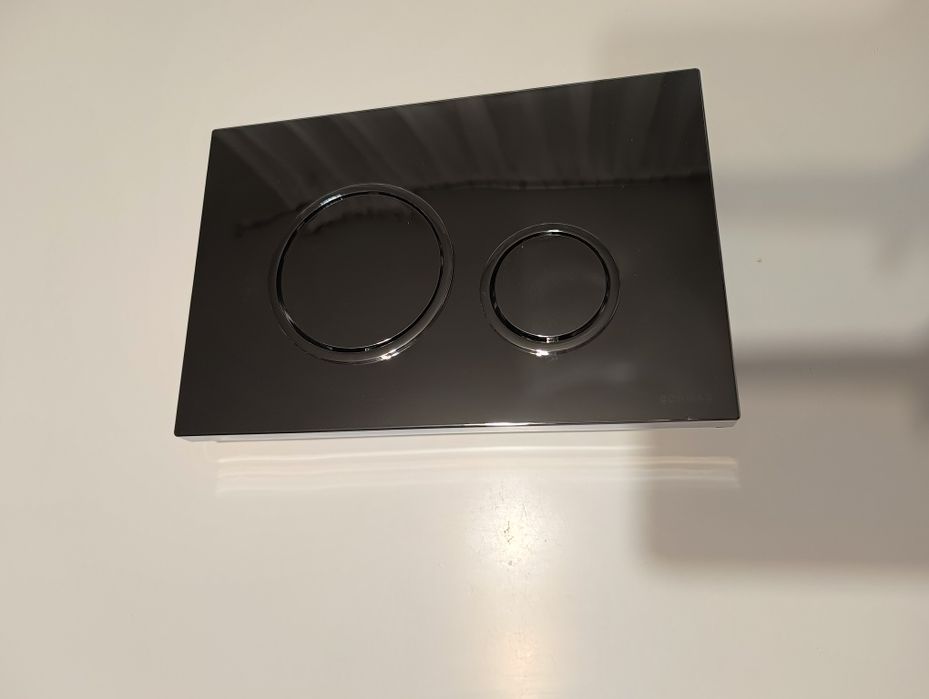 Nowy przycisk schwab kolor srebrny typ 199