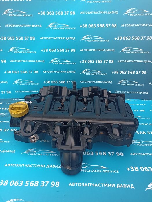 Клапанна Кришка Рено Мастер 2.2-2.5 G9U G9T 8200714033