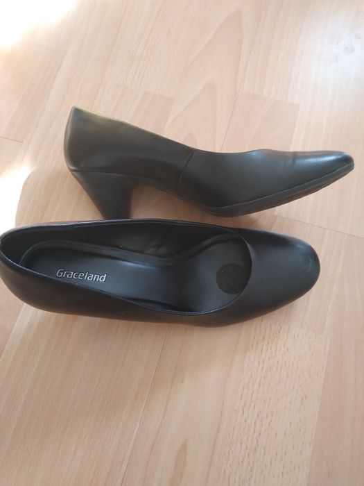 Buty damskie czolenka